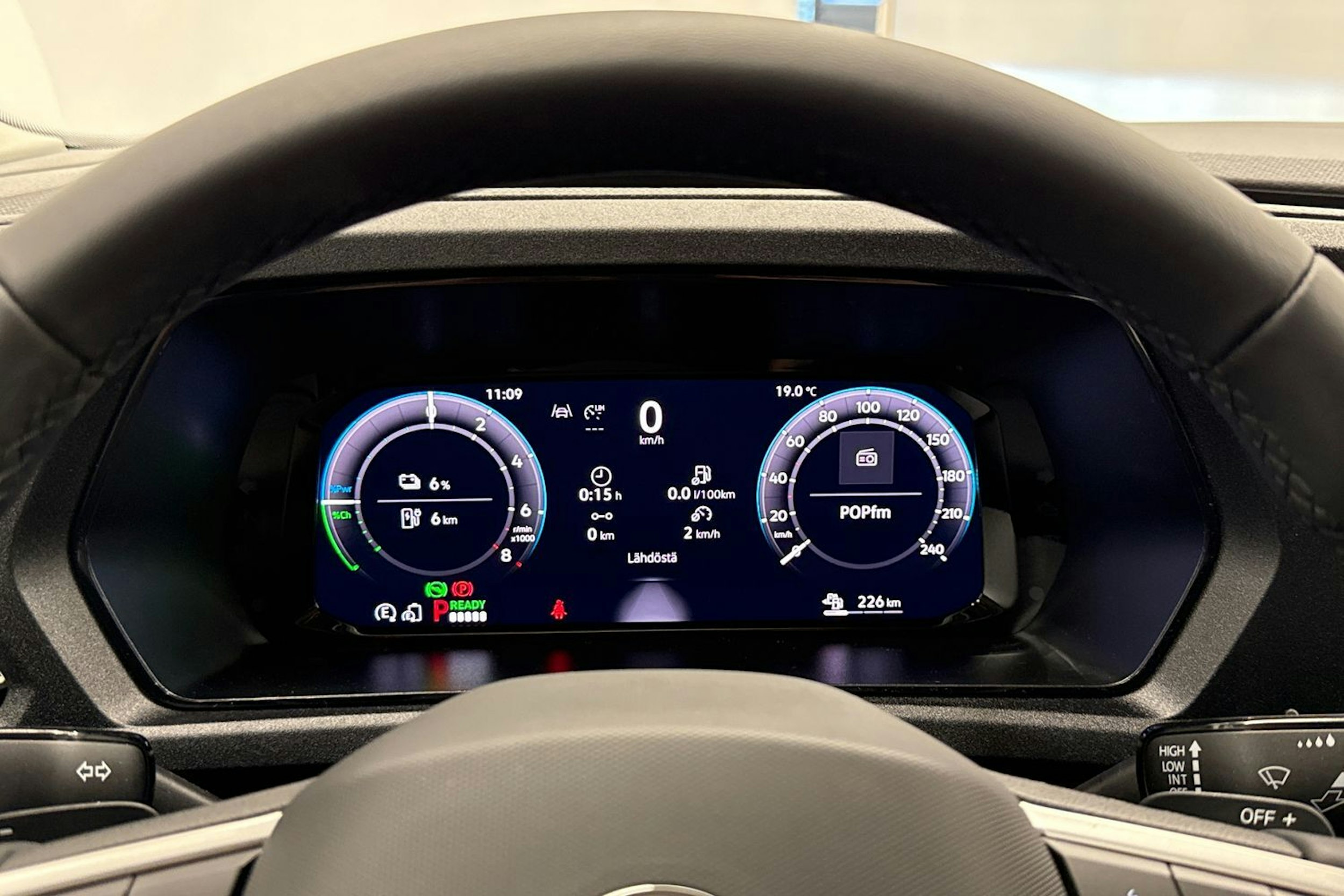 met. ruskea (beige) Volkswagen Caddy Maxi 2026 kuva 19.