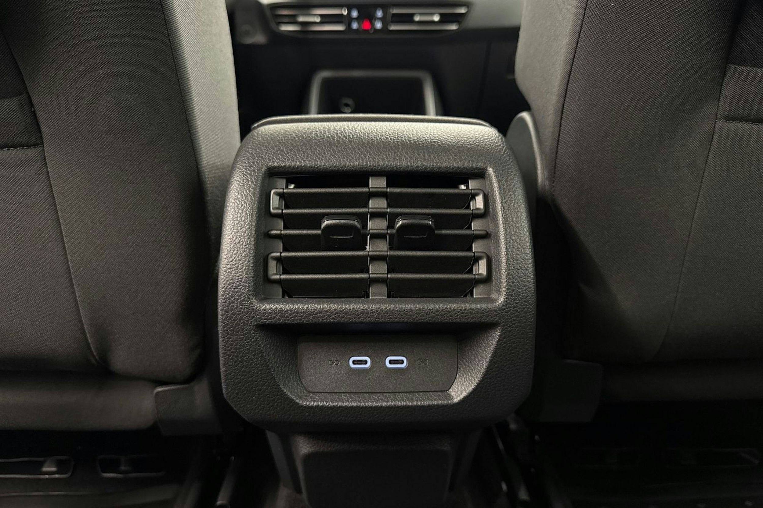 met. harmaa Volkswagen Caddy Maxi 2026 kuva 17.