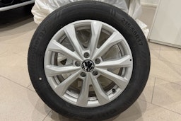 met. harmaa Volkswagen Caddy Maxi 2026 kuva 11.