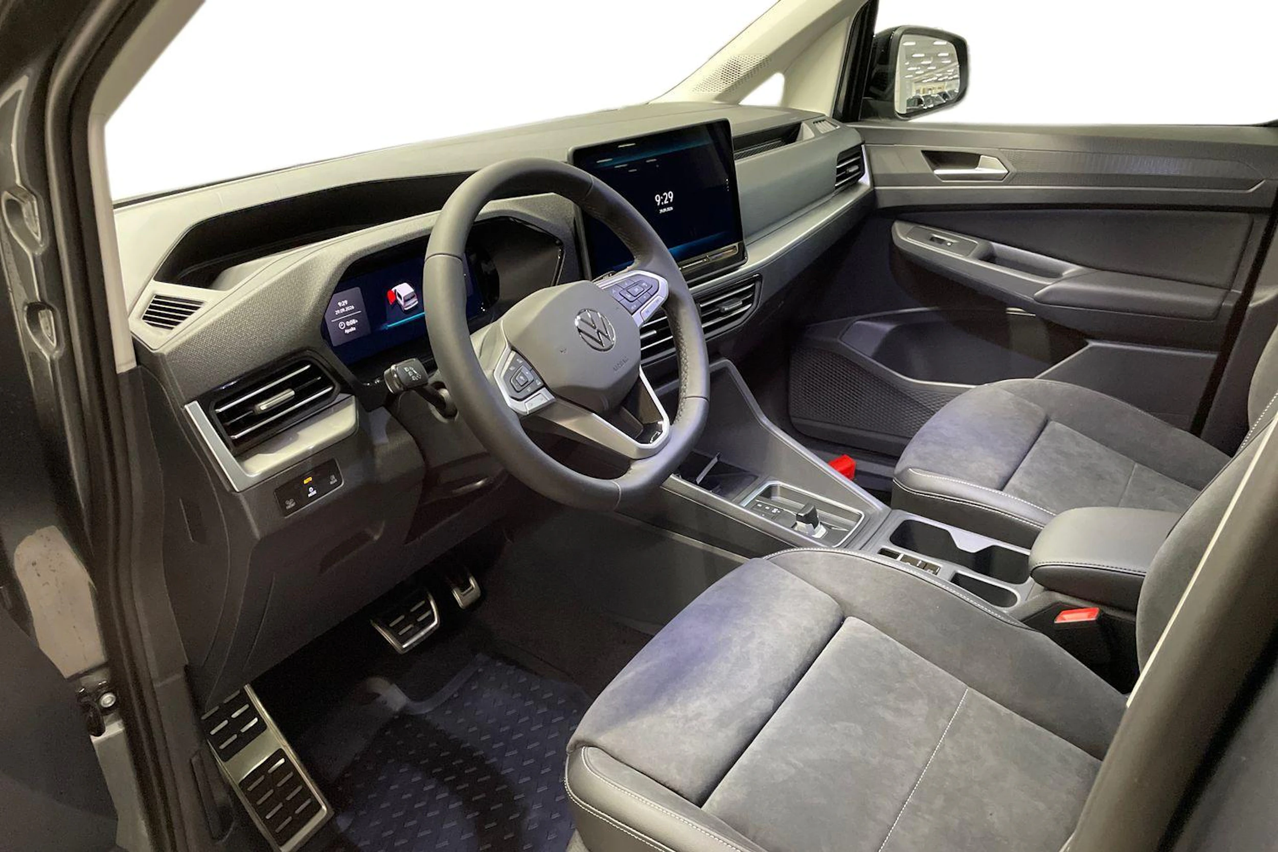 met. harmaa Volkswagen Caddy Maxi 2027 kuva 8.