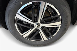 musta Volkswagen Caddy Maxi 2026 kuva 9.