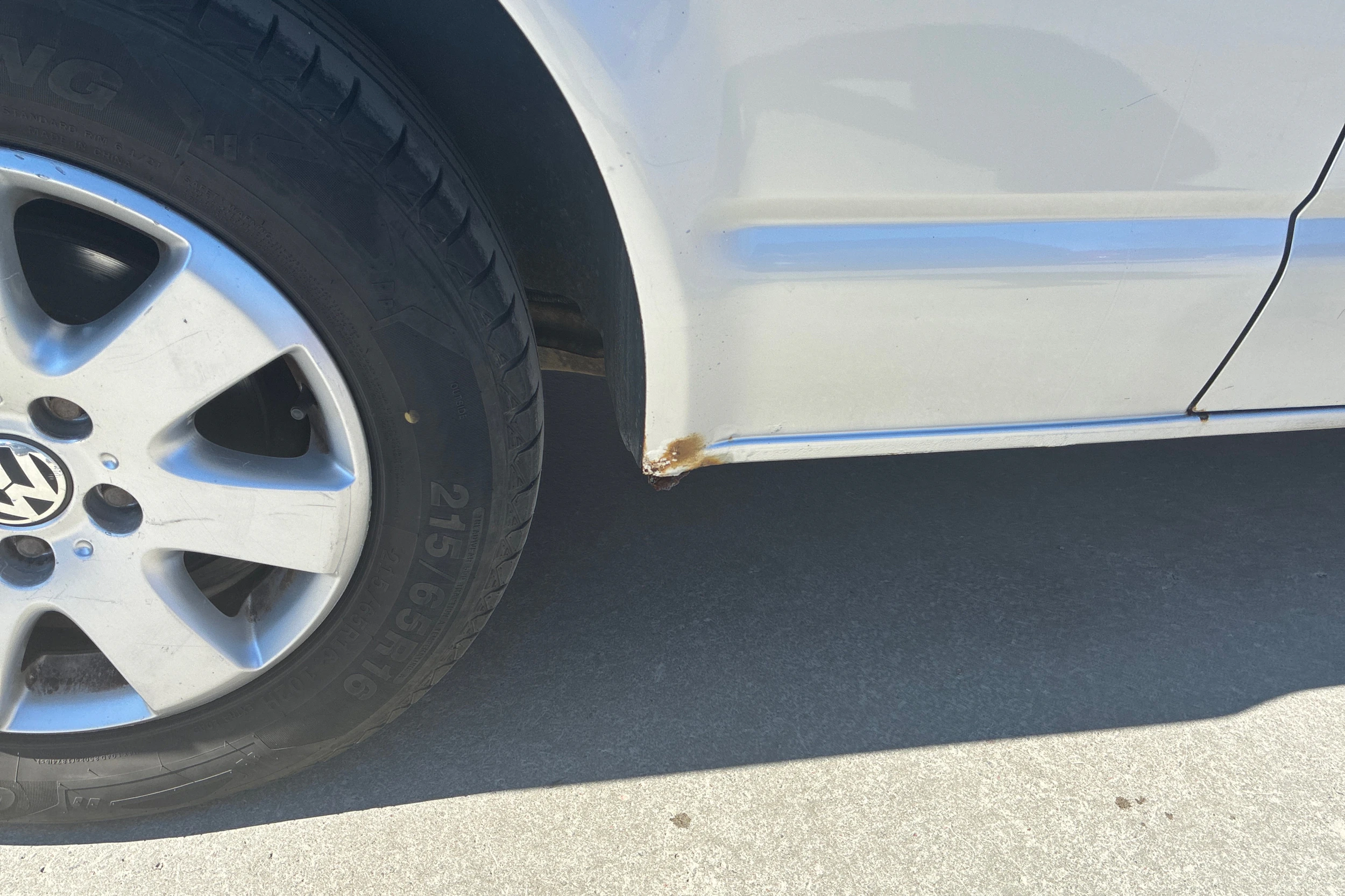 harmaa Volkswagen Caravelle 2006 kuva 27.