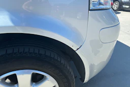 harmaa Volkswagen Caravelle 2006 kuva 29.