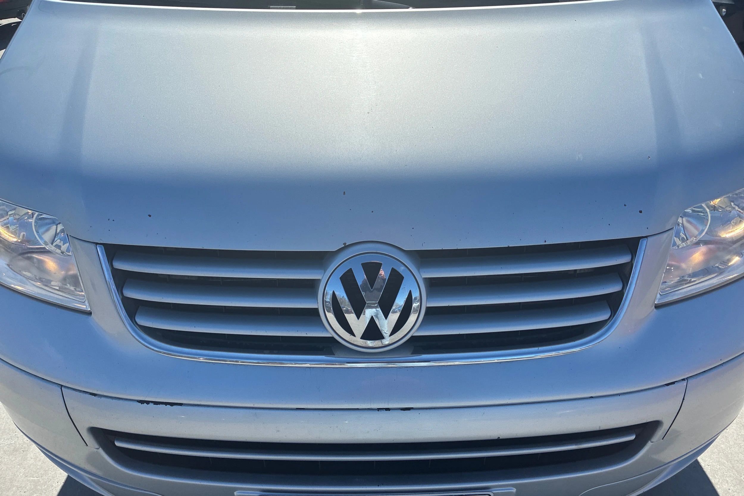 harmaa Volkswagen Caravelle 2006 kuva 30.