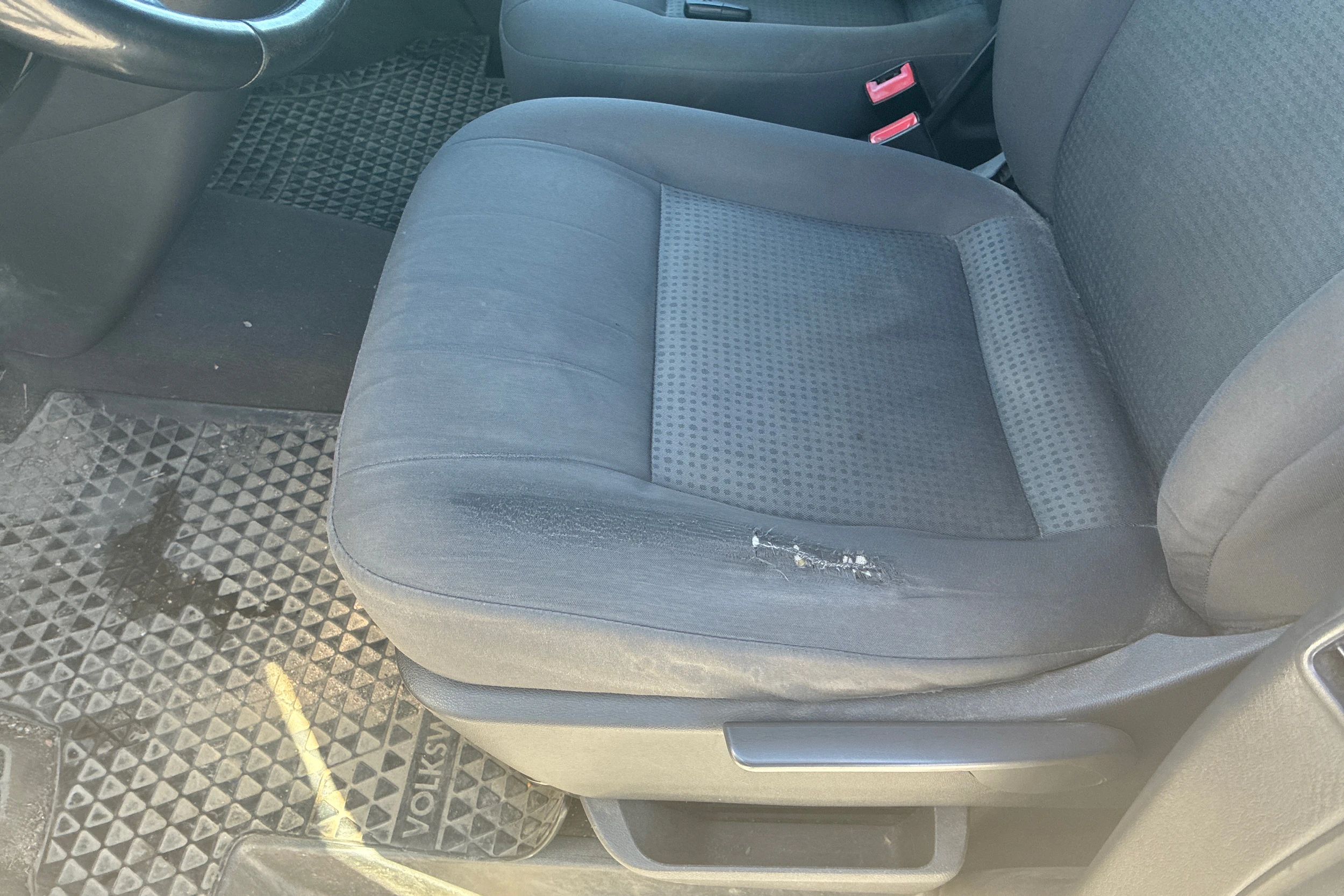 harmaa Volkswagen Caravelle 2006 kuva 35.