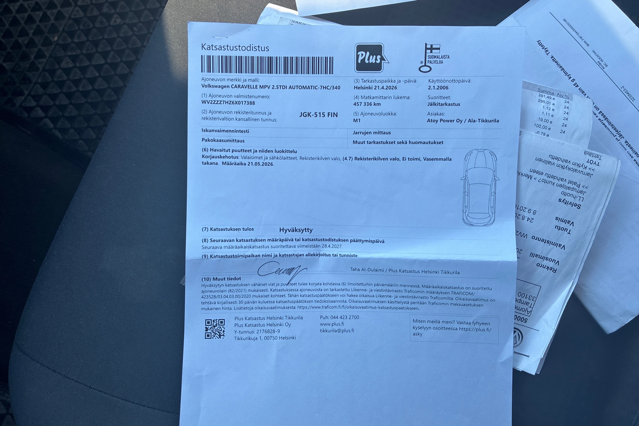 harmaa Volkswagen Caravelle 2006 kuva 37.