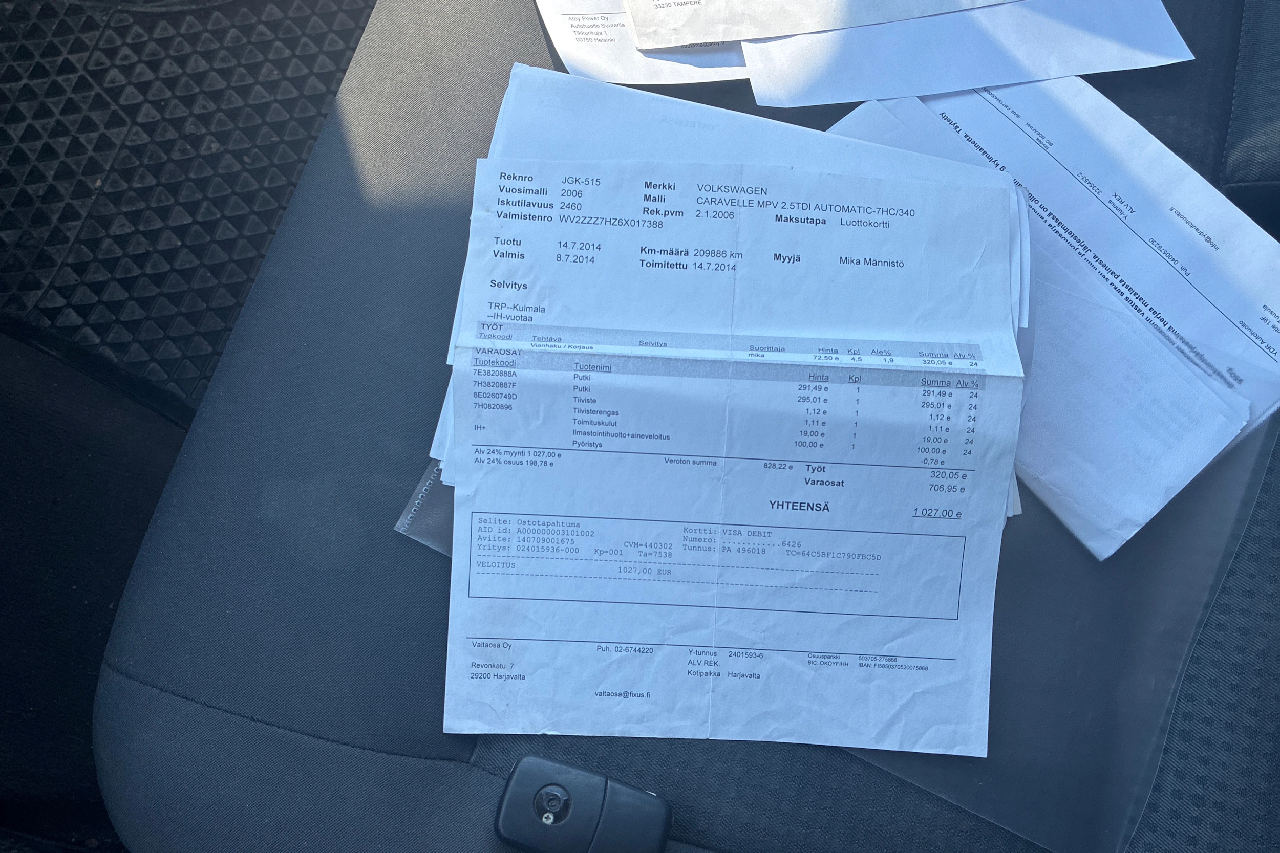 harmaa Volkswagen Caravelle 2006 kuva 39.