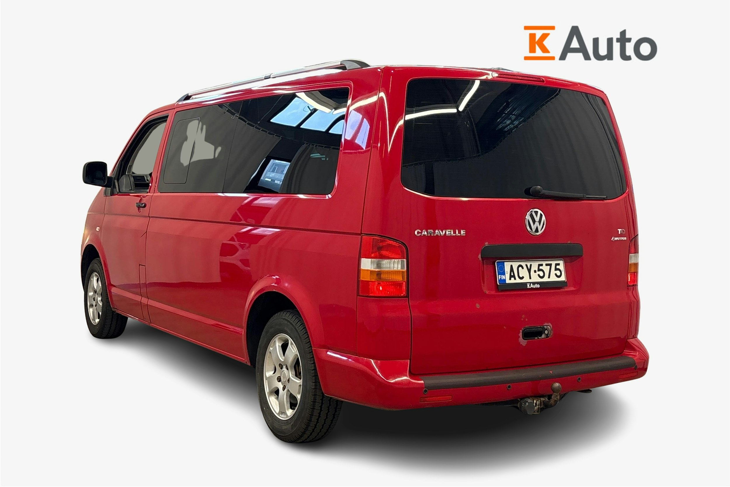 punainen Volkswagen Caravelle 2008 kuva 2.