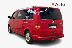 punainen Volkswagen Caravelle 2008 kuva 2.