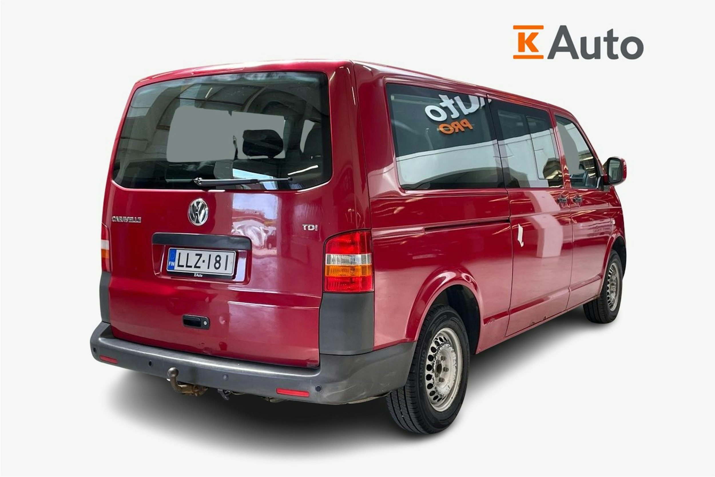 punainen Volkswagen Caravelle 2008 kuva 2.