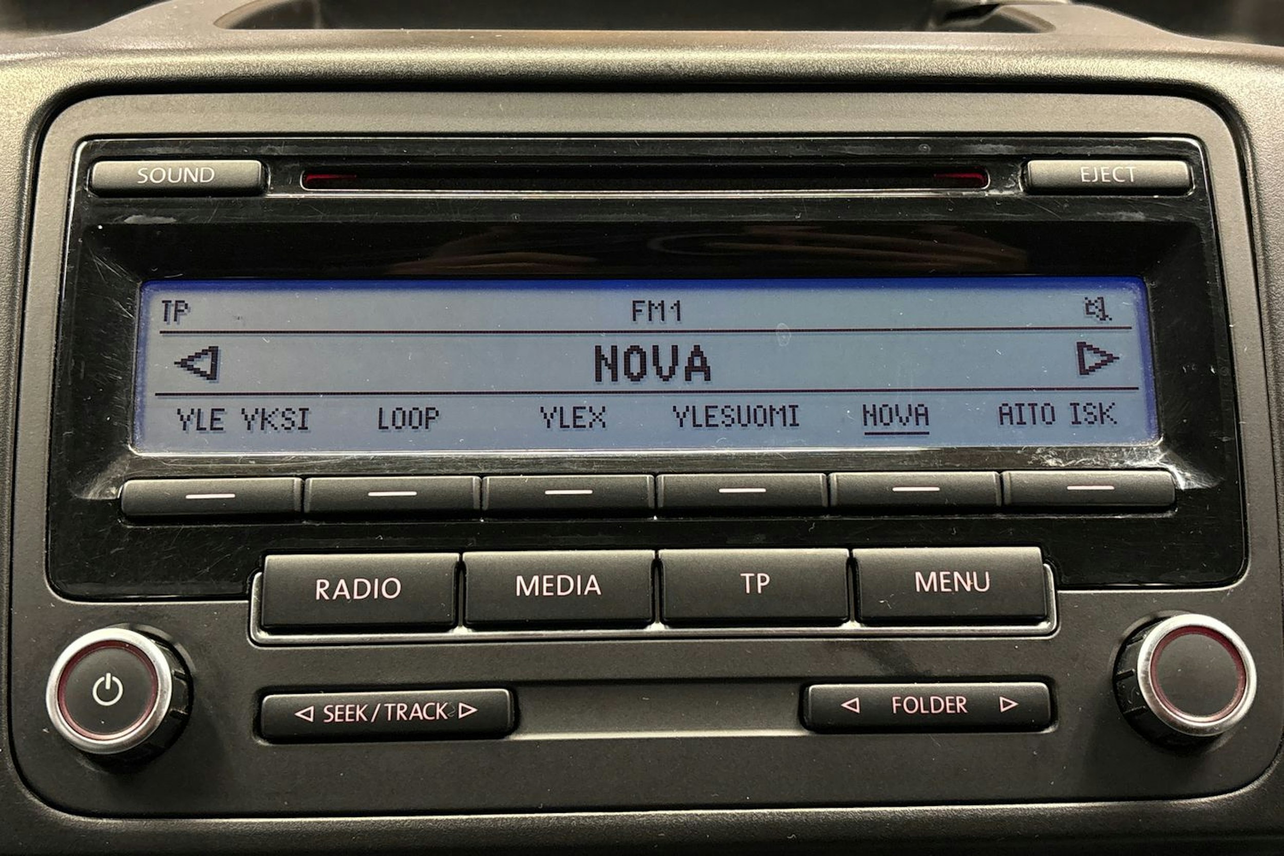 met. hopea Volkswagen Caravelle 2010 kuva 18.