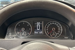 vihreä Volkswagen Caravelle 2010 kuva 16.