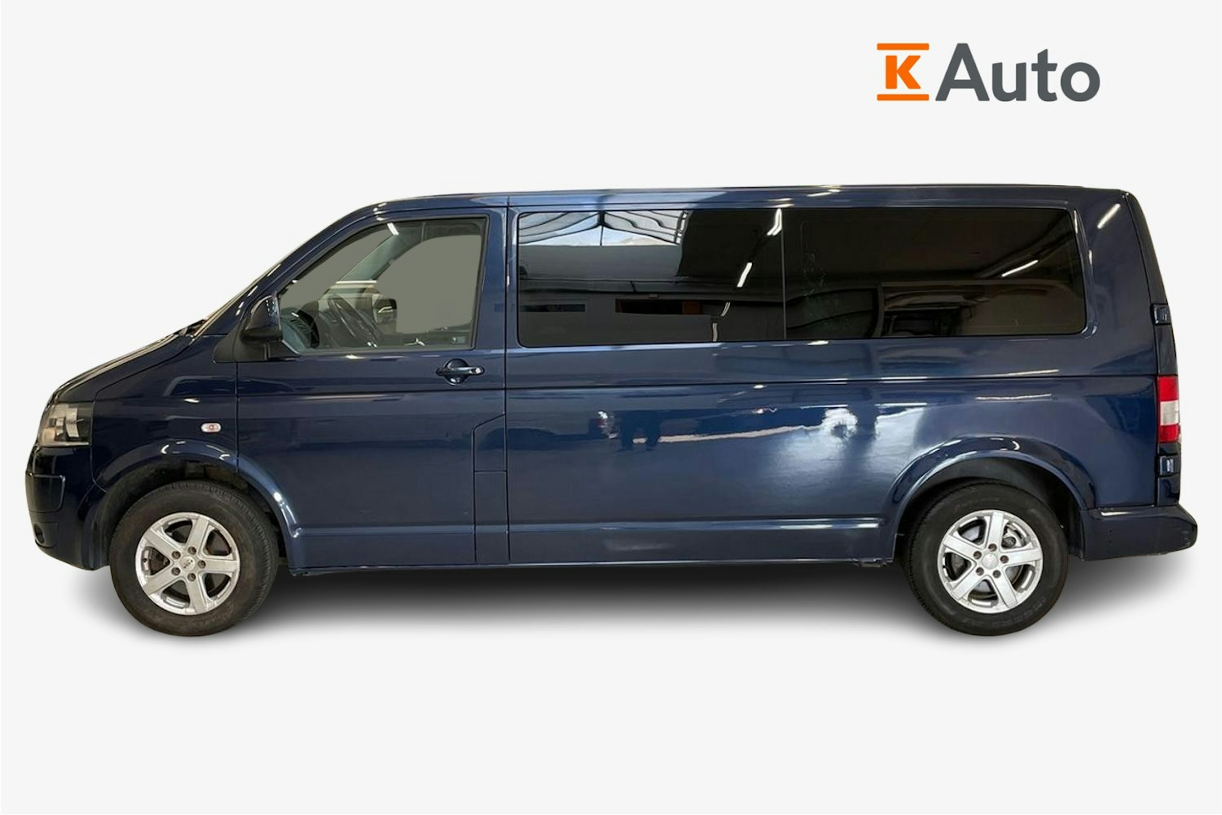 sininen Volkswagen Caravelle 2011 kuva 5.