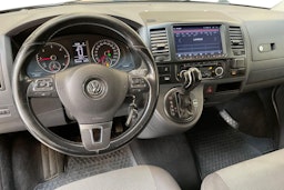 sininen Volkswagen Caravelle 2011 kuva 7.
