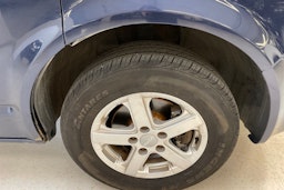 sininen Volkswagen Caravelle 2011 kuva 10.