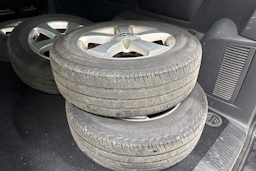 ruskea (beige) Volkswagen Caravelle 2012 kuva 16.