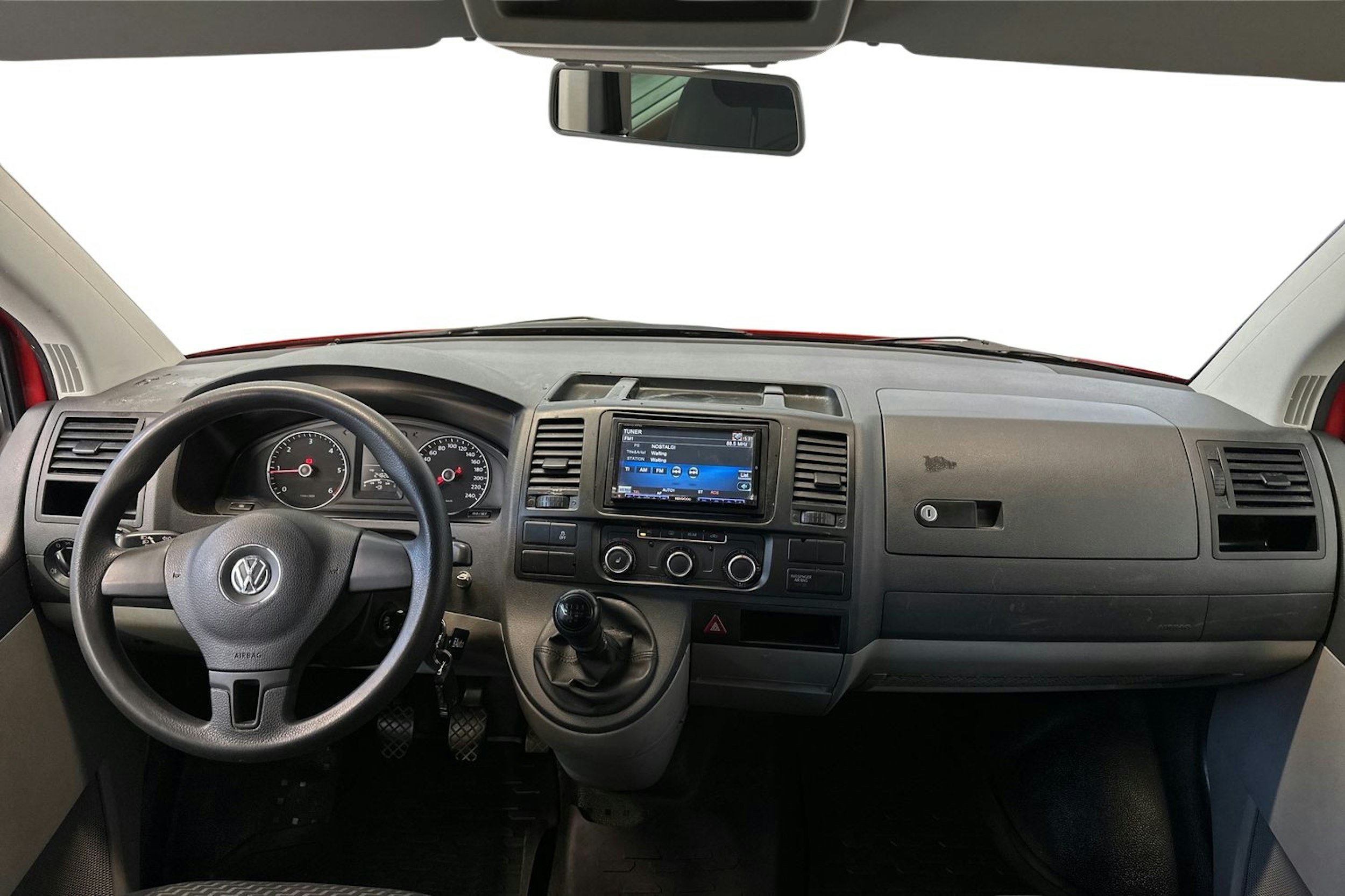 Punainen Volkswagen CARAVELLE 2012 kuva 9.