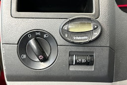 Punainen Volkswagen CARAVELLE 2012 kuva 17.