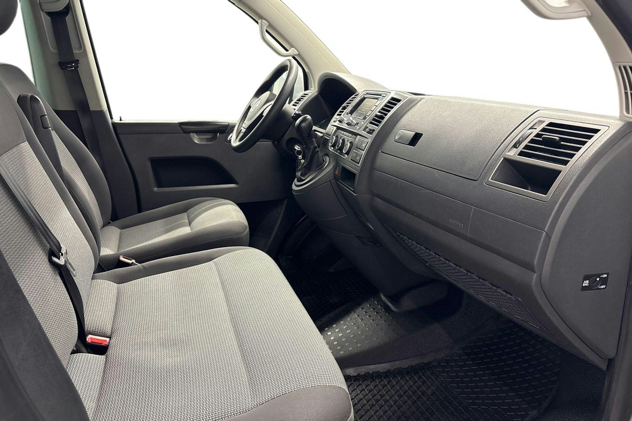 hopea Volkswagen Caravelle 2013 kuva 9.