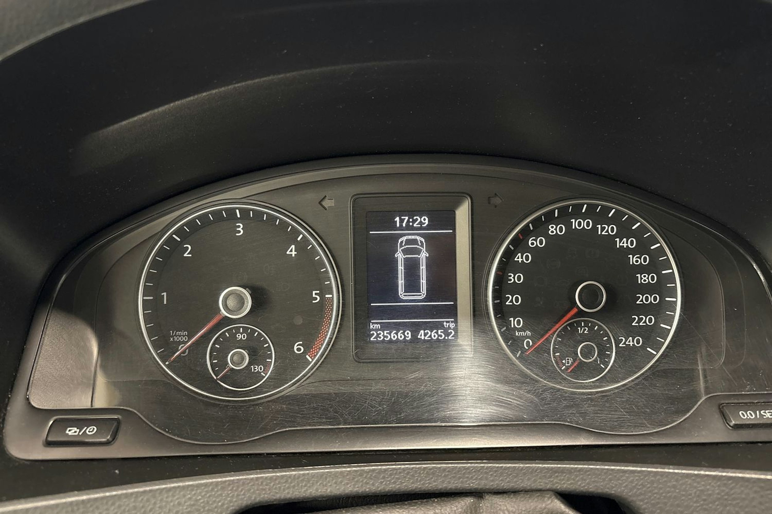 hopea Volkswagen Caravelle 2013 kuva 17.