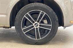 ruskea (beige) Volkswagen Caravelle 2014 kuva 10.