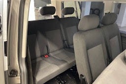 ruskea (beige) Volkswagen Caravelle 2014 kuva 12.