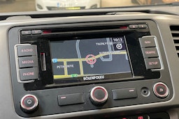 ruskea (beige) Volkswagen Caravelle 2014 kuva 23.