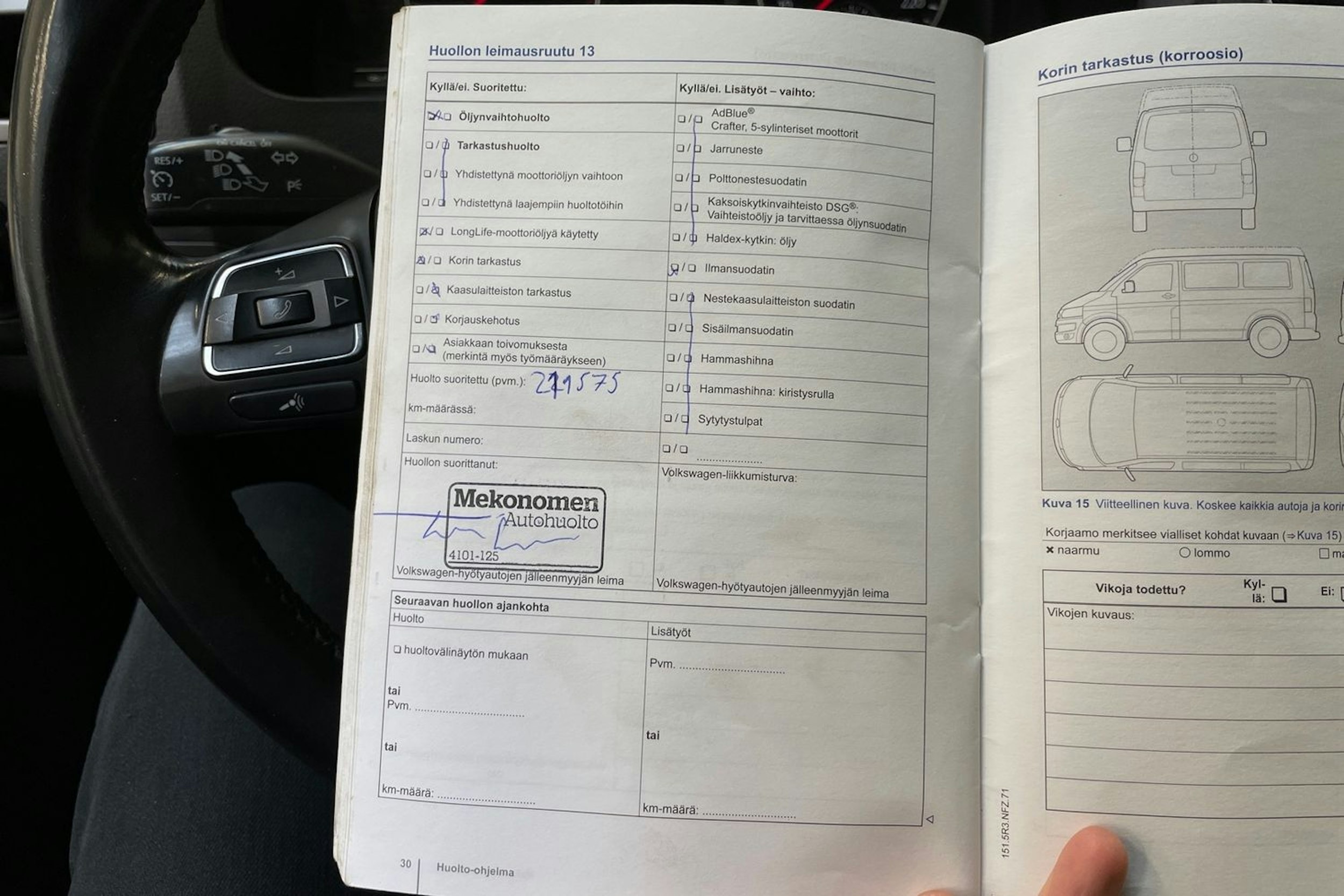 ruskea (beige) Volkswagen Caravelle 2014 kuva 24.