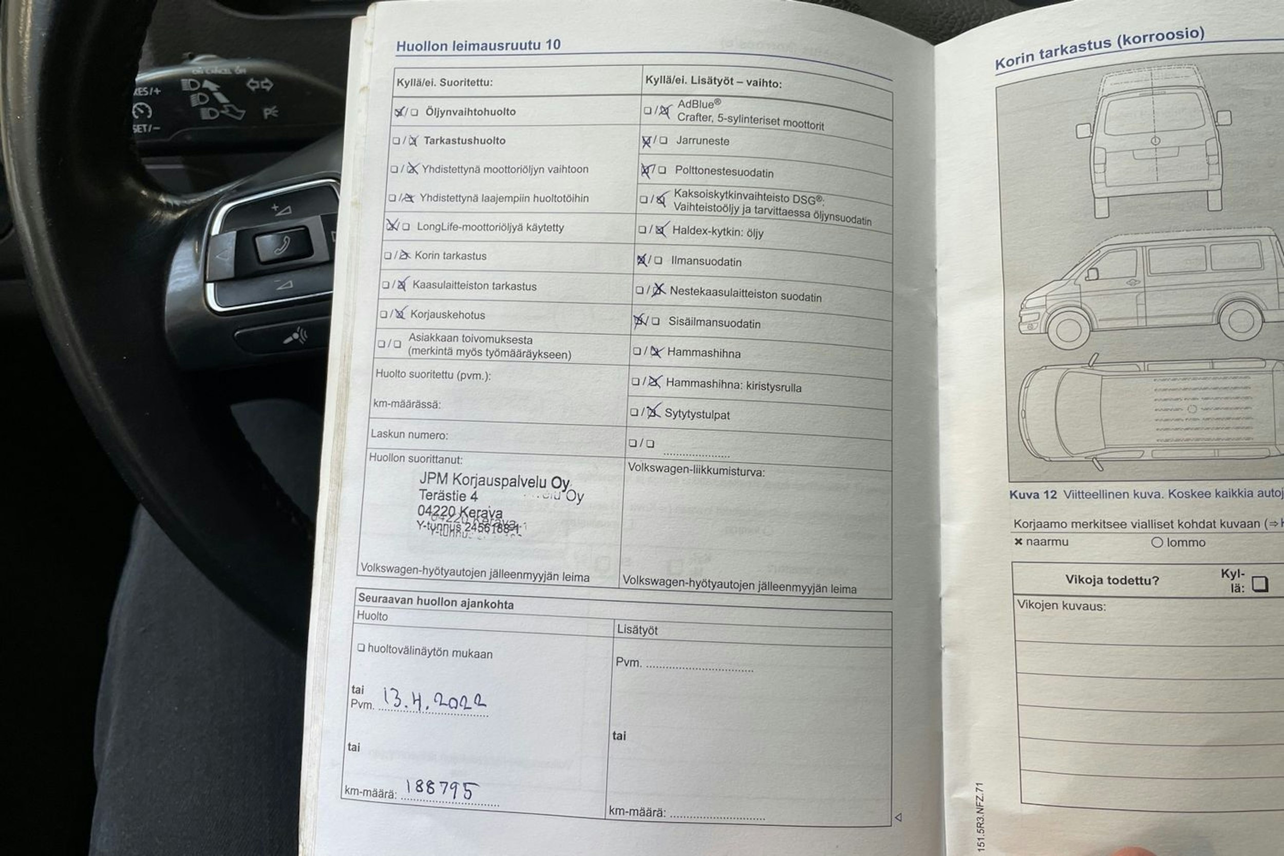 ruskea (beige) Volkswagen Caravelle 2014 kuva 27.