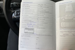 ruskea (beige) Volkswagen Caravelle 2014 kuva 28.