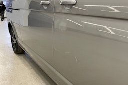 ruskea (beige) Volkswagen Caravelle 2014 kuva 42.