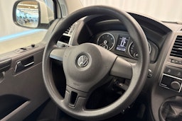 valkoinen Volkswagen Caravelle 2015 kuva 14.