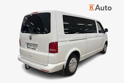 valkoinen Volkswagen Caravelle 2015 kuva 2.