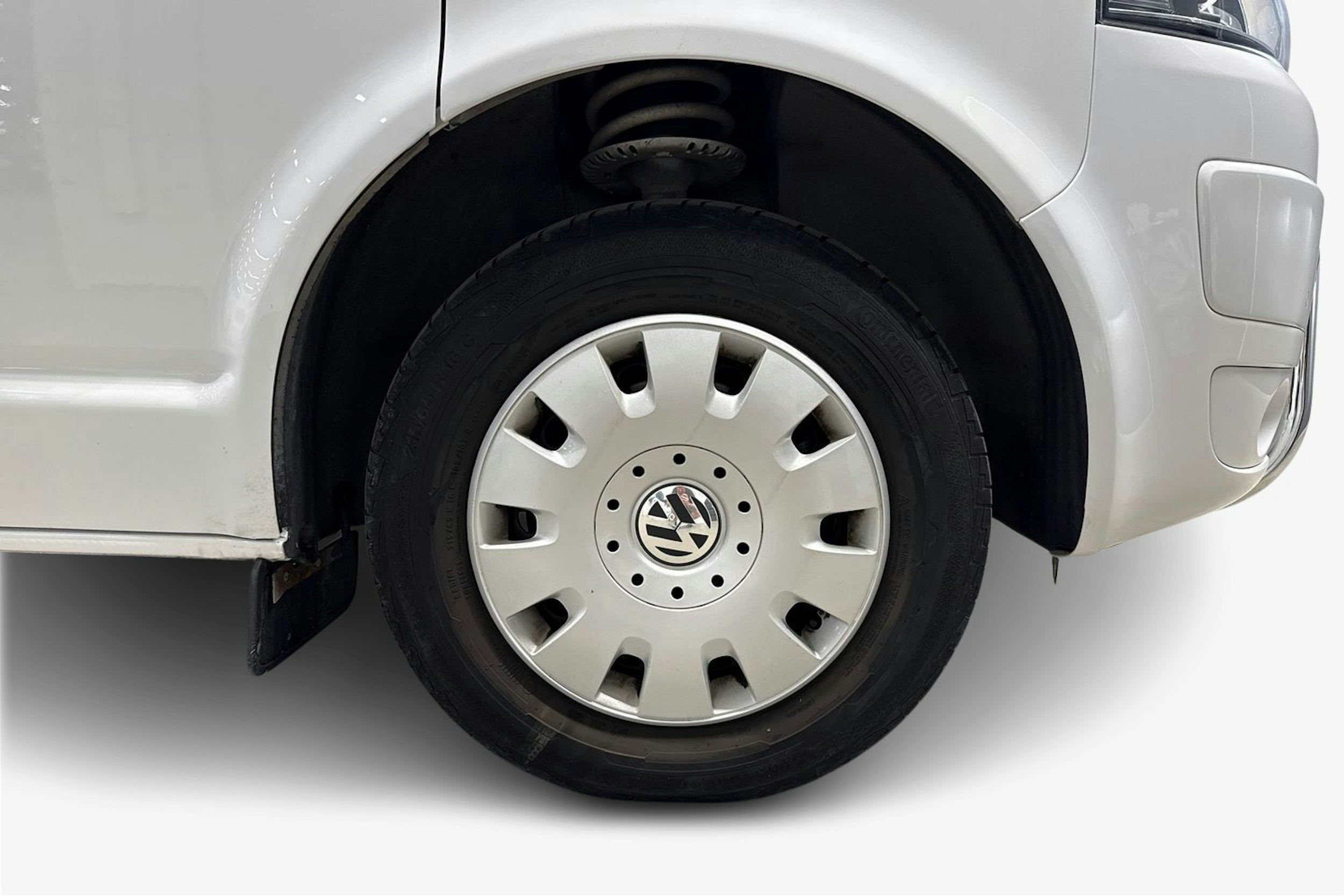 valkoinen Volkswagen Caravelle 2015 kuva 11.