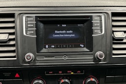 Harmaa Volkswagen CARAVELLE 2016 kuva 17.