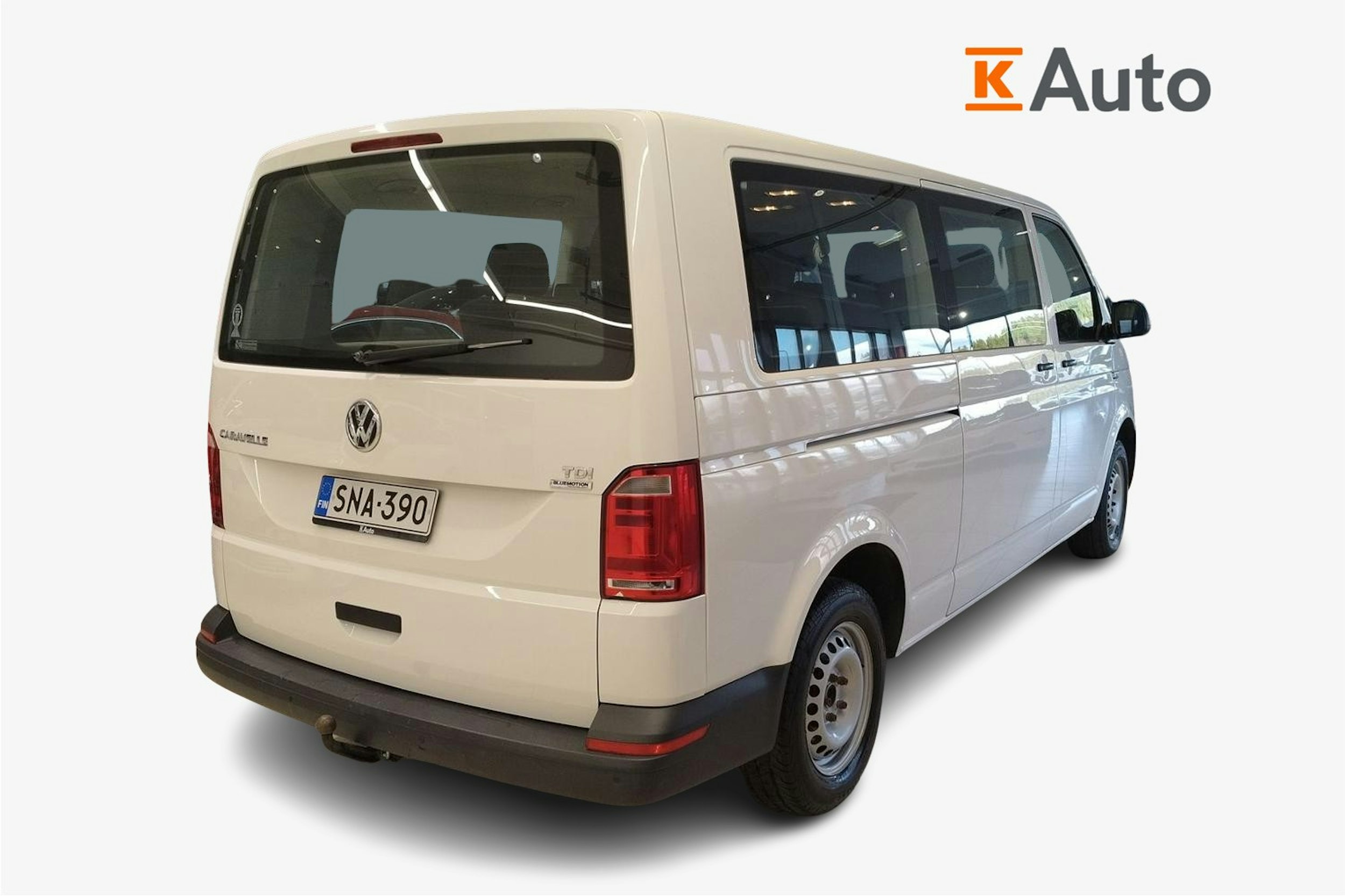 Valkoinen Volkswagen CARAVELLE 2016 kuva 3.