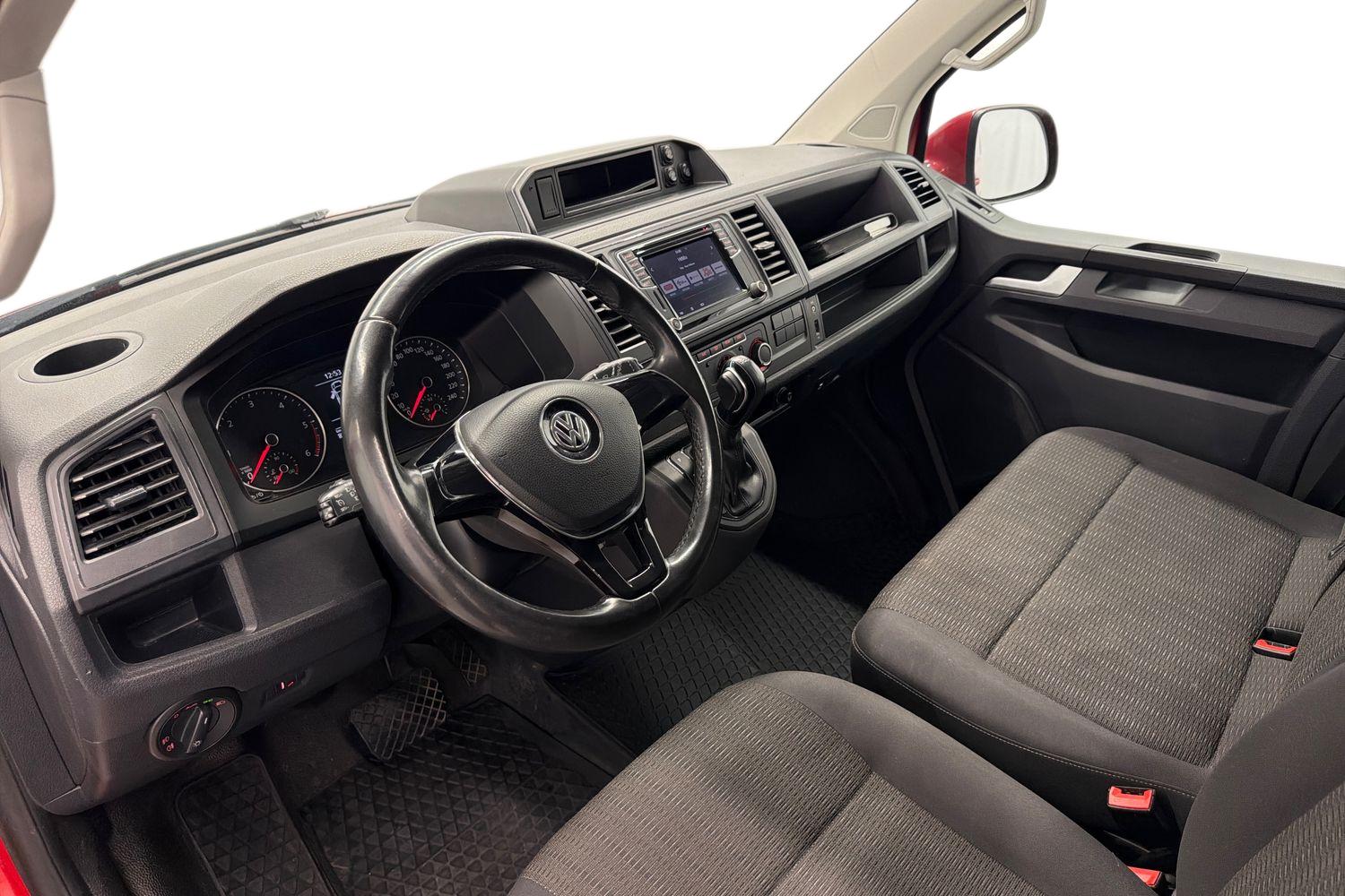 Volkswagen Caravelle 2017, bild 6/37