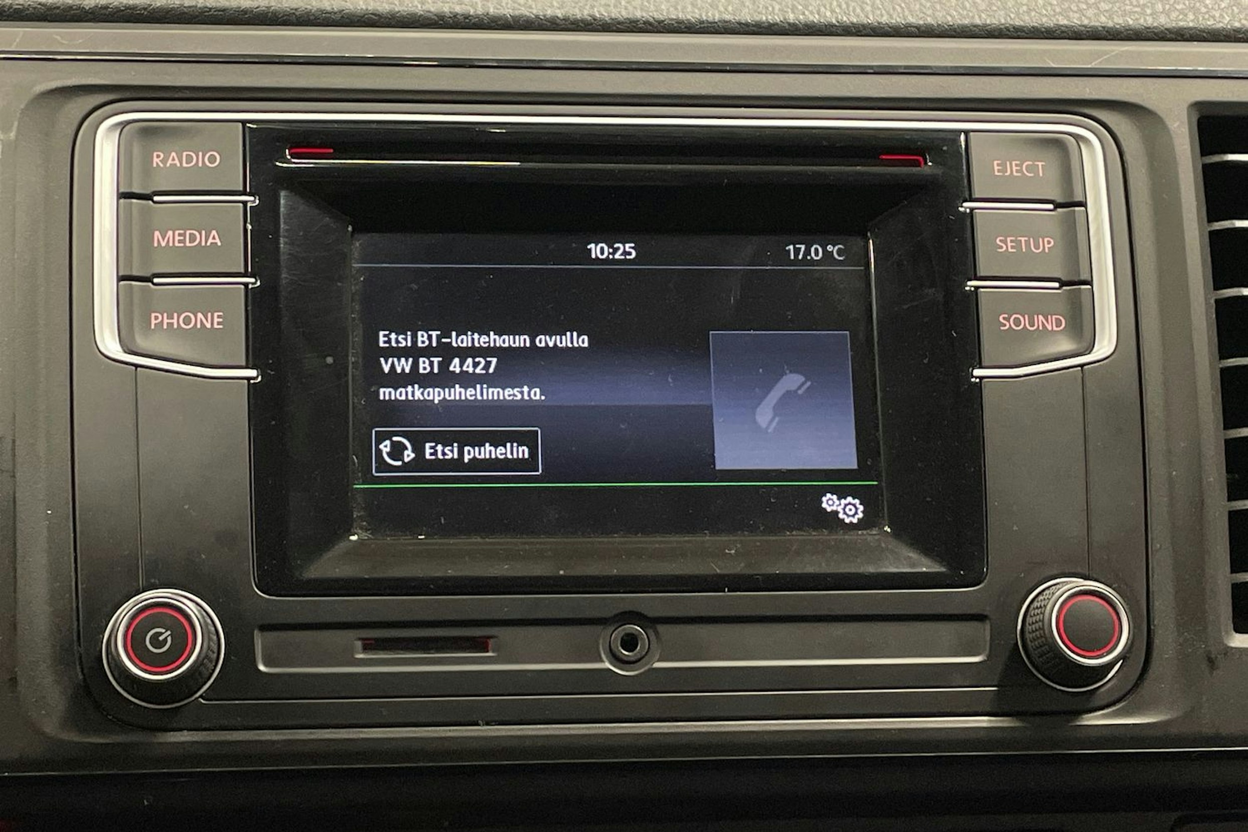 Sininen Volkswagen Caravelle 2017 kuva 17.