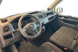 valkoinen Volkswagen Caravelle 2017 kuva 3.