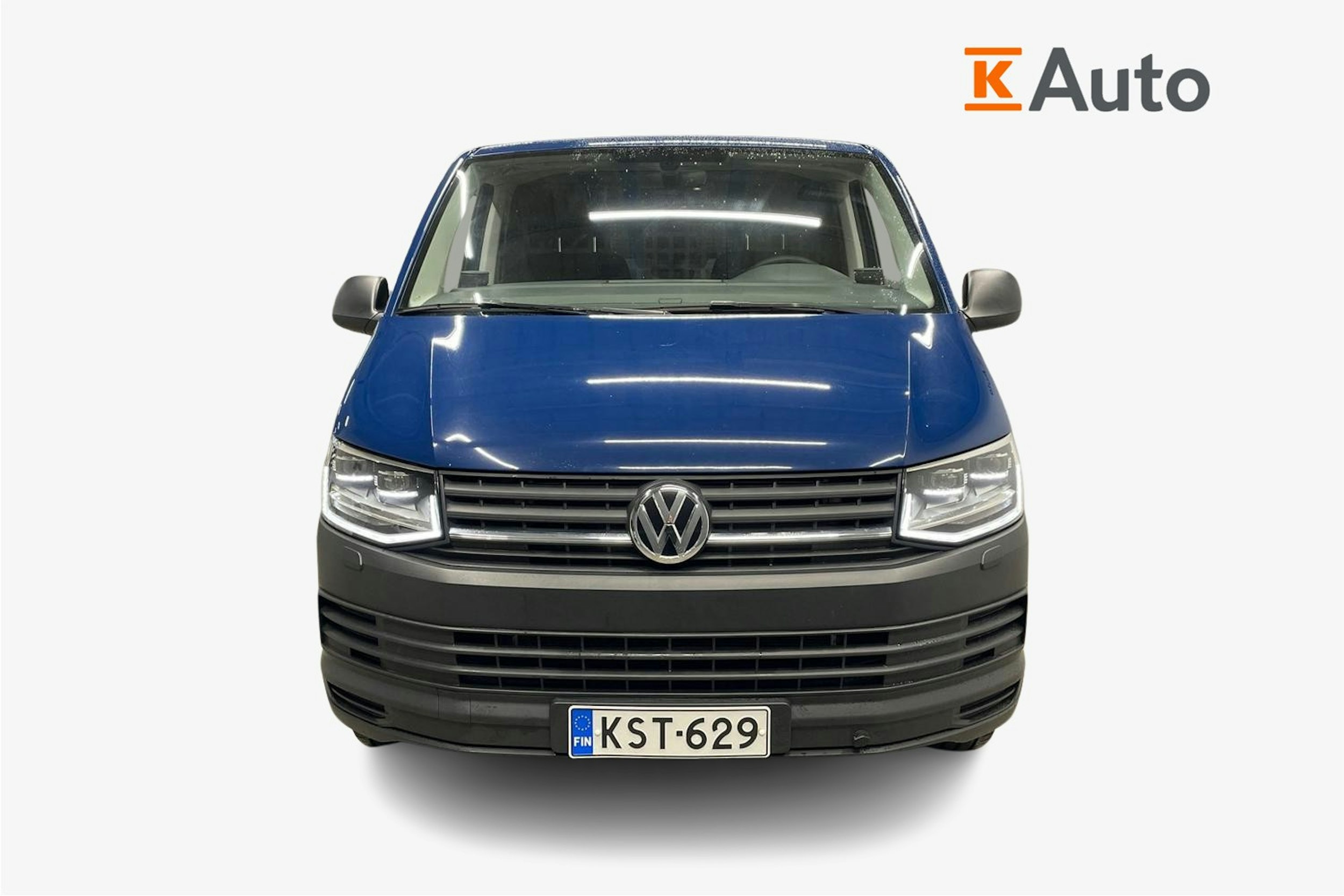 sininen Volkswagen Caravelle 2018 kuva 5.