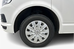 valkoinen Volkswagen Caravelle 2019 kuva 9.