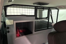 valkoinen Volkswagen Caravelle 2019 kuva 23.