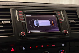 valkoinen Volkswagen Caravelle 2019 kuva 23.