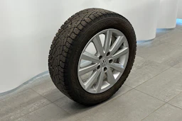 sininen Volkswagen Caravelle 2019 kuva 17.