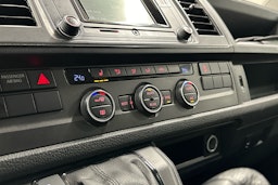 valkoinen Volkswagen Caravelle 2019 kuva 12.