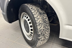 valkoinen Volkswagen Caravelle 2019 kuva 13.