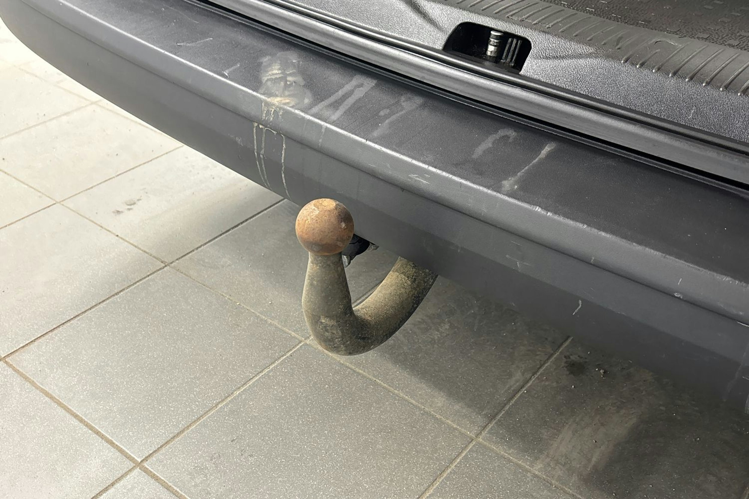 valkoinen Volkswagen Caravelle 2019 kuva 16.