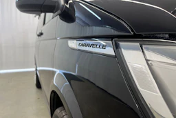 musta Volkswagen Caravelle 2020 kuva 21.