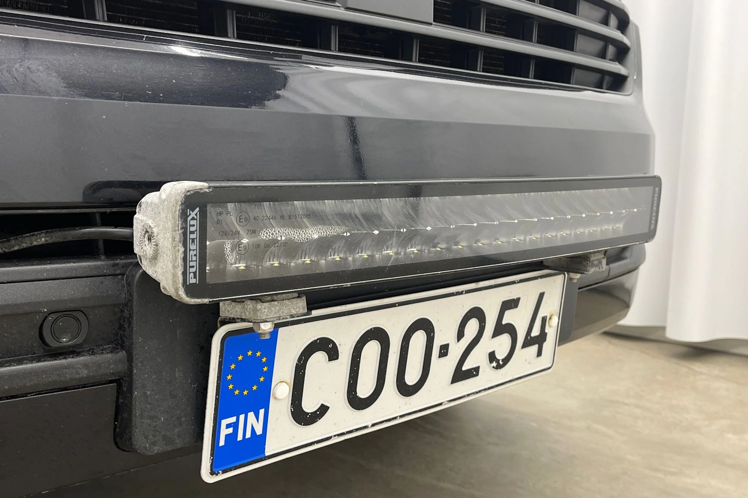 musta Volkswagen Caravelle 2020 kuva 23.