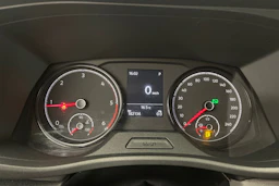 musta Volkswagen Caravelle 2020 kuva 24.
